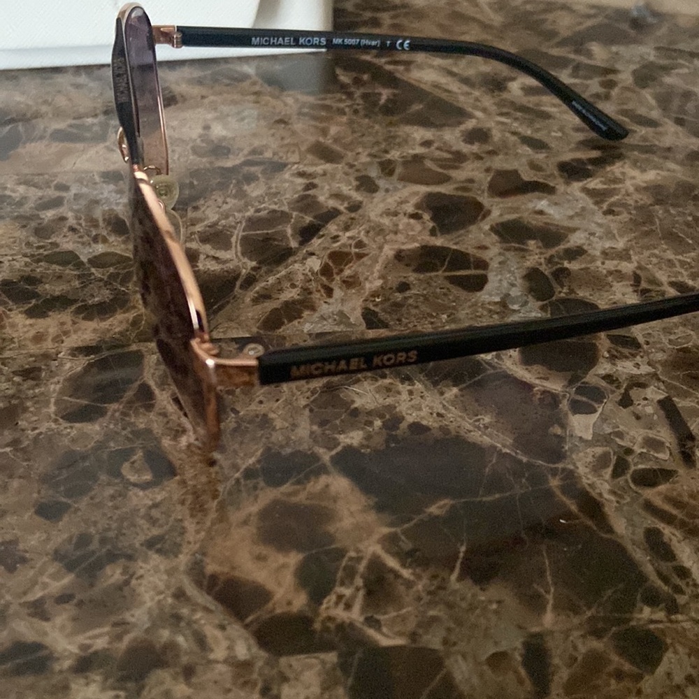 Michael Kors Sunglasses - Picture 4 of 5